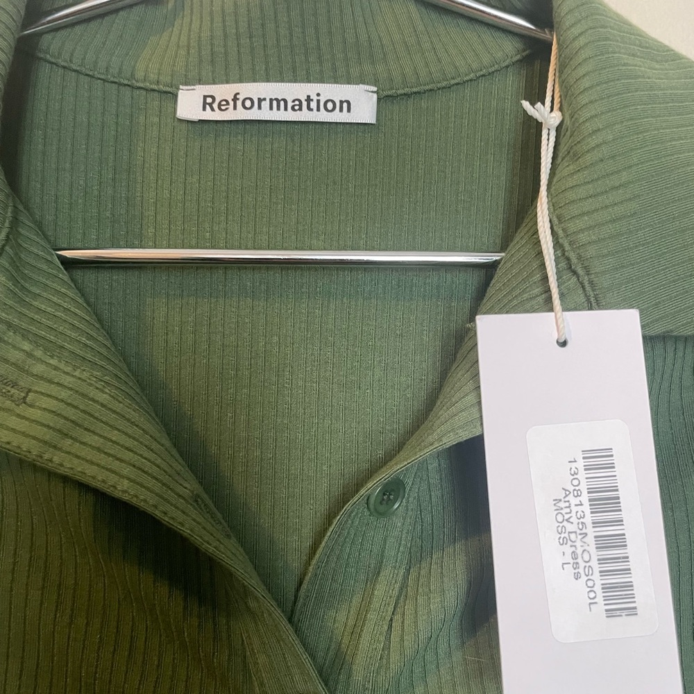 Reformation Amy Dress in Moss size Large - Picture 6 of 9